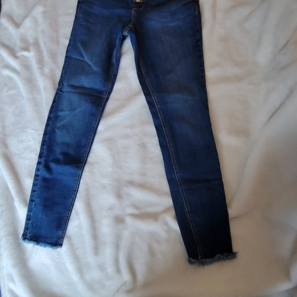 3 PAIRS OLD NAVY JEANS BUNDLE - Picture 6 of 8